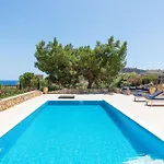 Lindos Villa Amara With Private Pool And Hot Tub